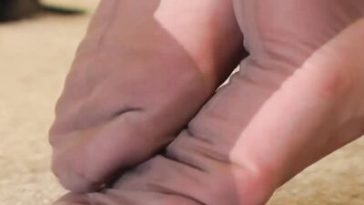 Emily marilyn s foot tease 02
