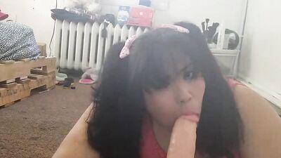 Bbw dildo deepthroat