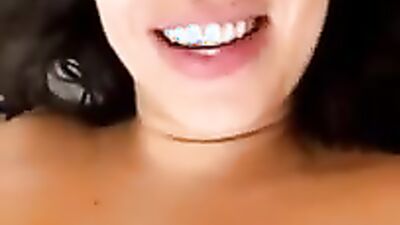 Lizbeth Rodriguez Loves To Dance