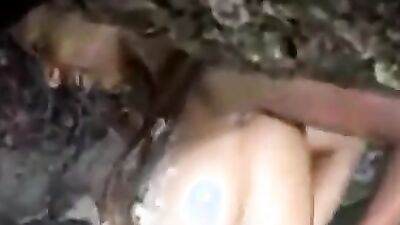 Nice gipsy girl blowjobs