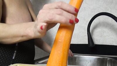 Masturbating with a Carrot and Cumming Close-up