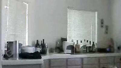 Amateur Cumslut Melanie Skyy