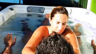 Hot Jacuzzi