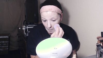 Check out the hottest mature birthday makeup in HD!