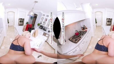 Mellanie Monroe's last solo before a steamy virtual reality fuck-fest with Dan Damage