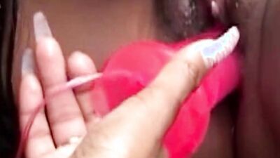 Skyy Black's big tits bounce while she gets pounded in a nude, hemmungslose night out
