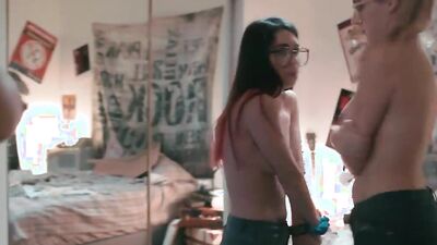 Nerdy lesbian MILF Cadence Lux blinds Blinded By Science & gives her hot pussy a tribbing