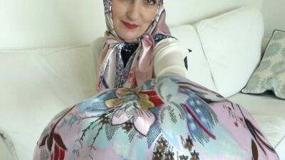Watch Lady Victoria Valente and Satin Scarf Lover get kinky with cumming on a shiny satin scarf