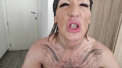 Dana X Muscles takes a hardcore deepthroat pounding until she gags and gulps down the warm milk