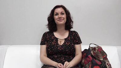 Mature babe gets hardcore in hardcore mature porn