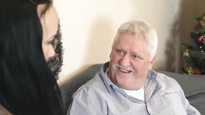 Retired police officer fucks teen pussy and cums in her mouth