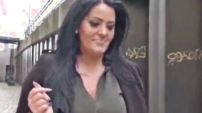 Chubby MILF Ashley CumStar polishes knob and gets fucked good