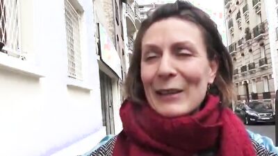 Mature woman gets cock up the ass for the first time