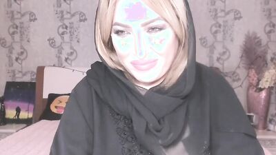 Busty MILF is showing her big tits and pussy on live webcam show
