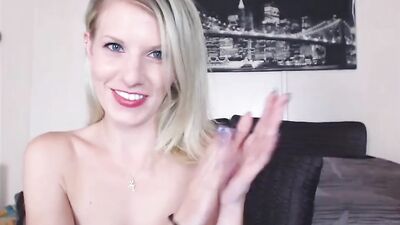 Hottie Ashlee smoking and playing on webcam show 092316 45m