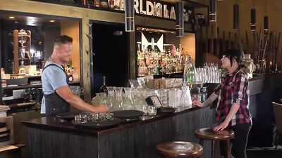 Waiter gets a nice blowjob from a drunk cougar the bar