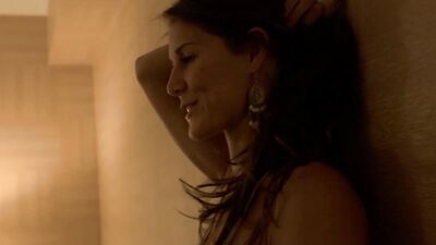 Topless cougar gets horny and plays with herself in solo video