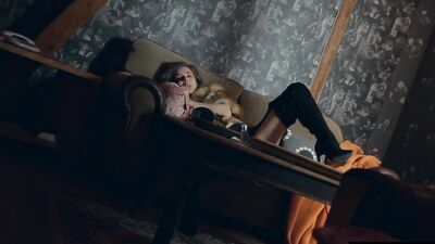 Horny rips plays with her soaking wet pussy in this solo video
