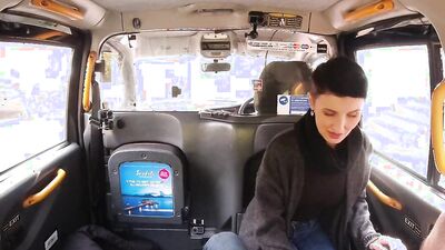 Naughty girl shows her tits to that horny taxi driver