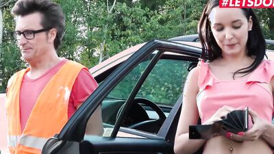 Hitchhiker Francys Belle is fucked by the car and she likes it