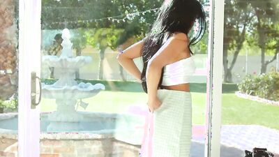 Beautiful babes Ember Snow and Tammy Tyler are licking one another