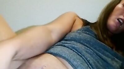 Amateur girl shows her pussy from up close while masturbating
