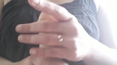 Vends-ta-culotte - Horny milf teasing you to make you cum