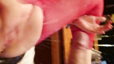 SUCKIN' FUCKIN' CREAMPIE AND A FOUNTAIN OF SQUIRT