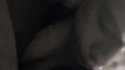 Milf giving head