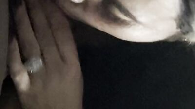 Milf giving head