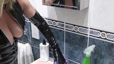 Sam Cleans the Shower