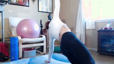 Aurora Willows Daily stretching routine