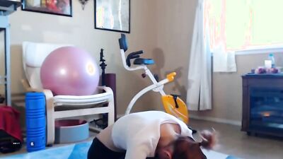 Aurora Willows Daily stretching routine