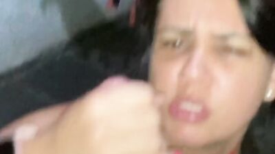 Coroa fudendo em festinha privada