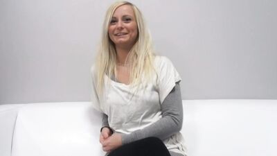 Nice Pussy Of Blonde Amateur