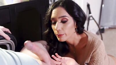 Sex Lessons From Stepmother - Tia Cyrus