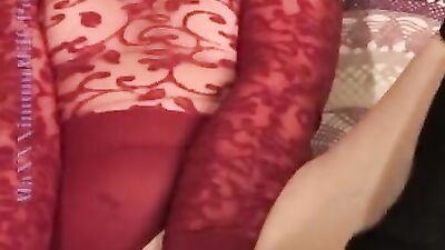 Amateur mature is sucking dude's cock in this close-up footage