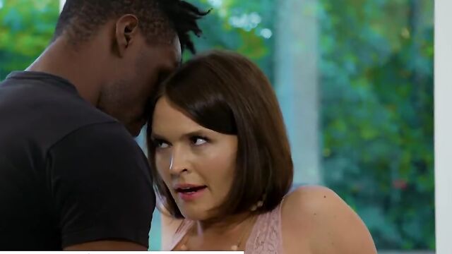 Naughty America - Krissy Lynn will do anything to Stop her Son's Bully