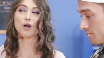 Xander Corvus, Nicole Aniston & Riley Reid fuck in 3some
