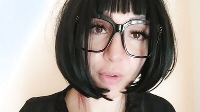 Lavinia Della Love plays with her boobs in front of the cam