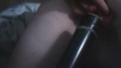 Amateur teen drills her twat in this close-up footage