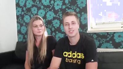 Cute amateur babe gets fucked on the couch by his college mate