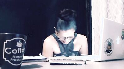 Las Madrugadas de Teté | Sola en la ciudad | Incluye relato erótico de mi visita a una salaX