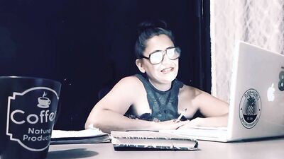 Las Madrugadas de Teté | Sola en la ciudad | Incluye relato erótico de mi visita a una salaX