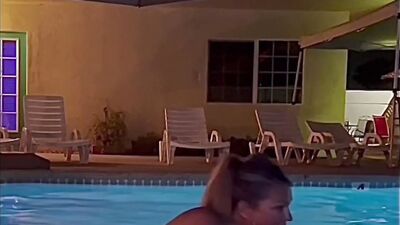 Mature PAWG Gets Pounded Poolside