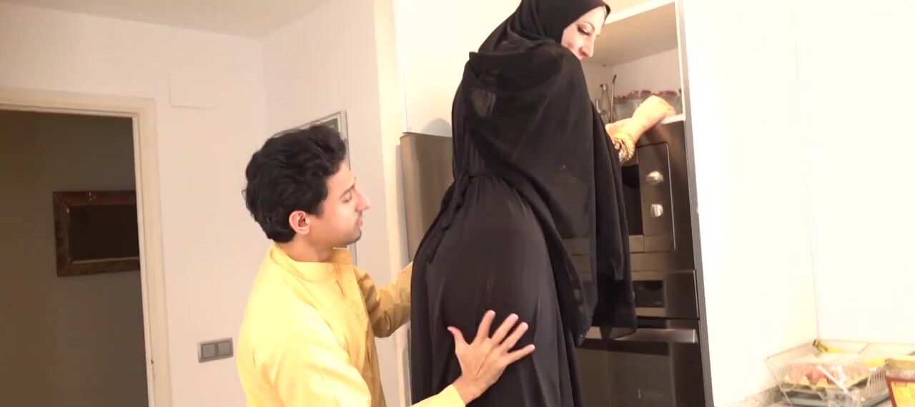 Tomsk talabalari porno video Bir porno ellik