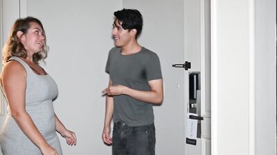 Big Titty Russian Milf Tricked Into Sex!!! Young Guy Blows Load On TITS!!!