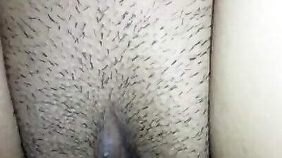 Preciosa milf llega caliente a que le de verga y le llene la panocha de semen