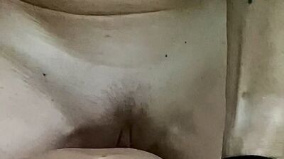 Giving Mature MILF a creampie