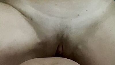 Giving Mature MILF a creampie